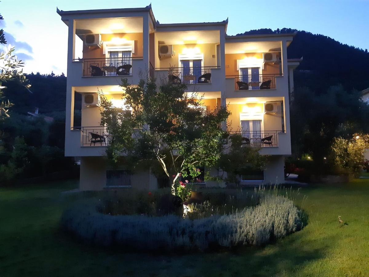 Nostos Studios Golden Beach Chrisi Ammoudia Eksteriør billede